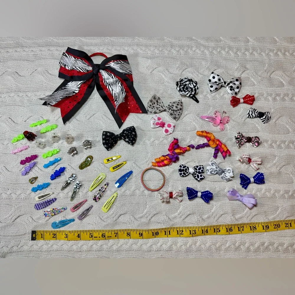 Lot of Kid’s Hair Accessories #1085